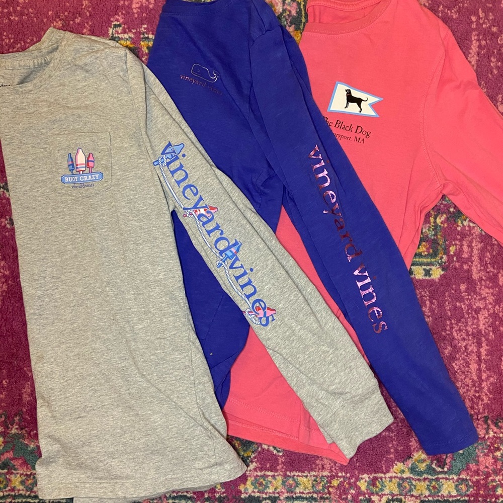 3 Long sleeves 2 Vineyard 1 Black dog